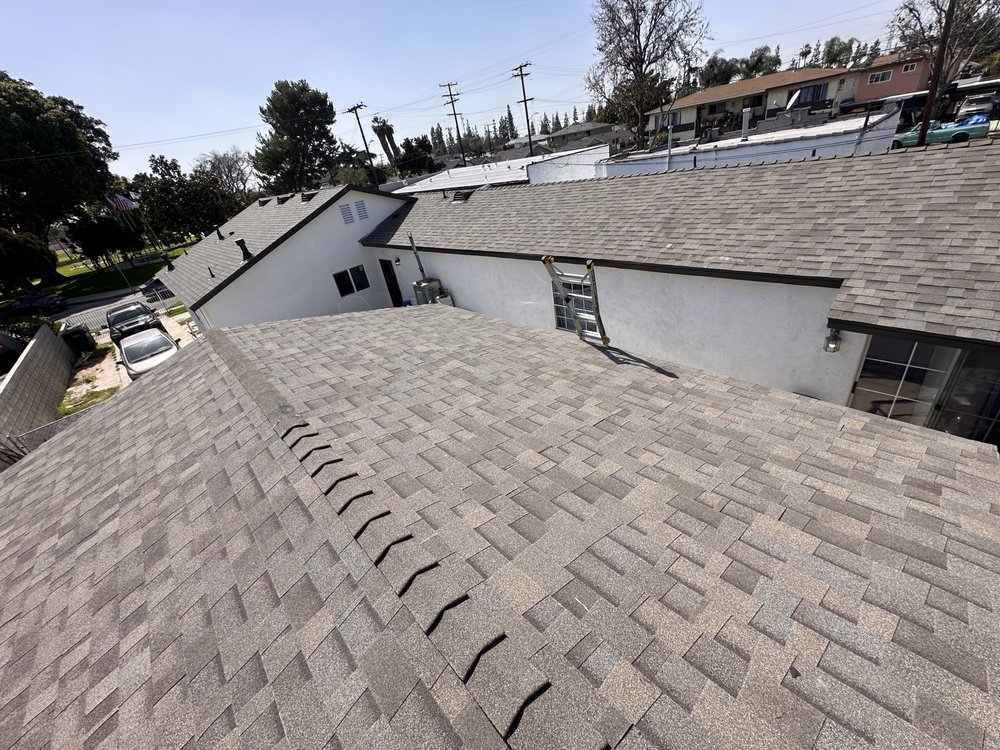 Slide of Jacinto’s Roofing