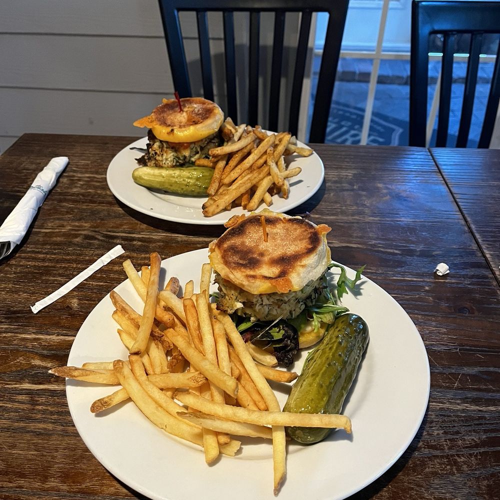 The Mansion - Crab cake sandwich - New American Near Me - Melbourne, Florida The Mansion - Crab cake sandwich - New American Near Me - Melbourne, Florida