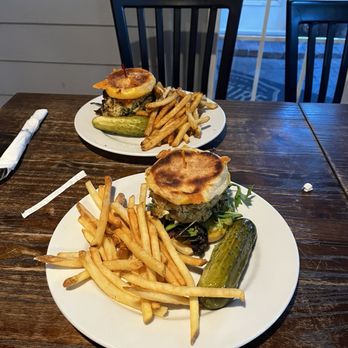 The Mansion - Crab cake sandwich - New American Near Me - Melbourne, Florida