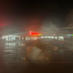 the better establishment of the plaza (left)