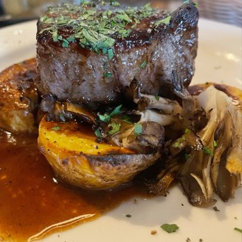 Amaro Bistro - Bistecca alla Griglia - Italian Near Me - Bothell, Washington