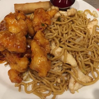 Hunan House - this is a picture of the orange chicken with chicken chow mein and an eggroll - Chinese Near Me - Galt, California Hunan House - this is a picture of the orange chicken with chicken chow mein and an eggroll - Chinese Near Me - Galt, California