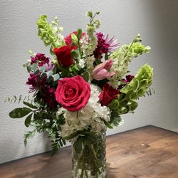 Beaverton Florists - Custom arrangement