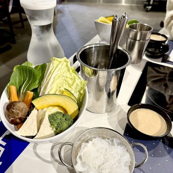 Nabemono Shabu Shabu - Veggies + miracle shirataki (konjac) noodles, sesame dipping sauce - Japanese Near Me - Alhambra, California