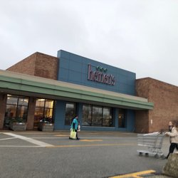 Heinen's Grocery Store
