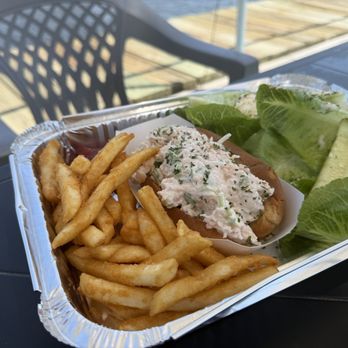 White Cap Fish Market - Lobster Roll - Seafood Near Me - Islip, New York White Cap Fish Market - Lobster Roll - Seafood Near Me - Islip, New York