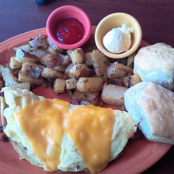 Biscuits Cafe - Meat lover omelet - Breakfast & Brunch Near Me - West Linn, Oregon