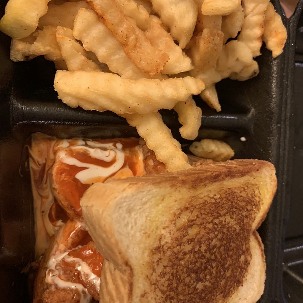 Kickin Chicken Sandwich Kickin Chicken Sandwich