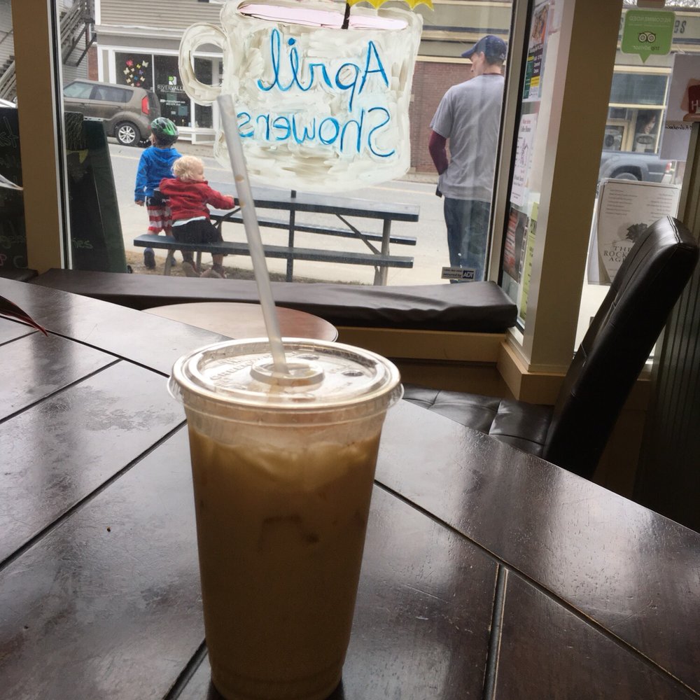 Boston Dreams - Coffee & Tea Near Me - Windsor, Vermont Boston Dreams - Coffee & Tea Near Me - Windsor, Vermont