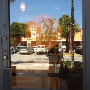 Blaze Pizza - Front Door - Salad Near Me - Boca Raton, Florida