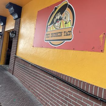 The Drunken Taco - Steak taco Took one bite and threw it away . Waste of money - Desserts Near Me - Fort Lauderdale, Florida The Drunken Taco - Steak taco Took one bite and threw it away . Waste of money - Desserts Near Me - Fort Lauderdale, Florida