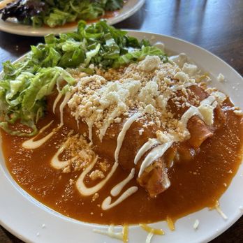 Aroma's Cafe - Chicken enchiladas - Cafes Near Me - Eureka, California