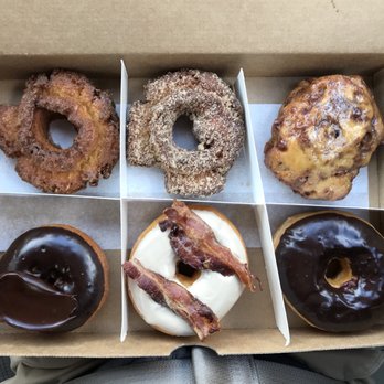 Do-Rite Donuts & Chicken - Donuts Near Me - Chicago, Illinois Do-Rite Donuts & Chicken - Donuts Near Me - Chicago, Illinois
