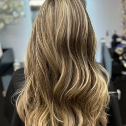 Balayage-Haircut- style @vc-hairstudio