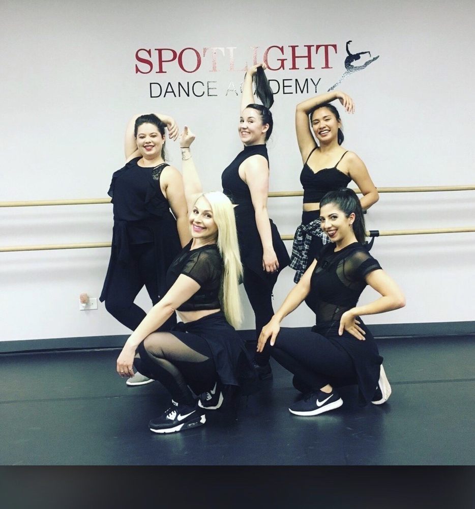 SPOTLIGHT DANCE ACADEMY OF CHICAGO Updated August 2024 36 Photos