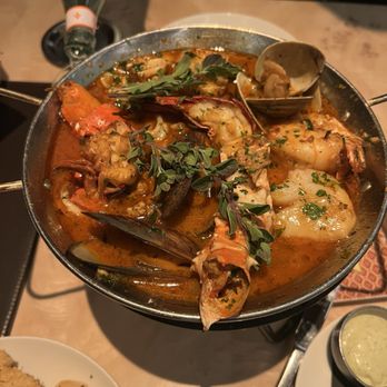 William B's Steakhouse - Pan-Roasted Seafood Tower - Seafood Near Me - Las Vegas, Nevada William B's Steakhouse - Pan-Roasted Seafood Tower - Seafood Near Me - Las Vegas, Nevada