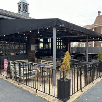 Crema & Vine - Outside patio - Wine Bars Near Me - Danville, Virginia Crema & Vine - Outside patio - Wine Bars Near Me - Danville, Virginia