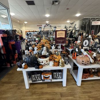 Homegoods - Halloween decorations - Home Decor Near Me - Kissimmee, Florida Homegoods - Halloween decorations - Home Decor Near Me - Kissimmee, Florida