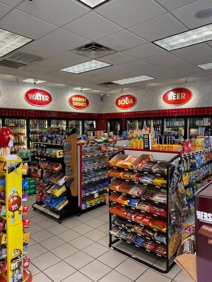 Petro-Mart Logo