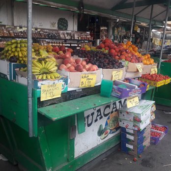 Barn Fresh Produce - Farmers Market Near Me - Castroville, California Barn Fresh Produce - Farmers Market Near Me - Castroville, California