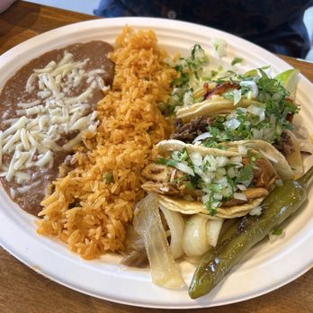 Taqueria El Arquito - Taco plate - Breakfast & Brunch Near Me - Dallas, Texas Taqueria El Arquito - Taco plate - Breakfast & Brunch Near Me - Dallas, Texas