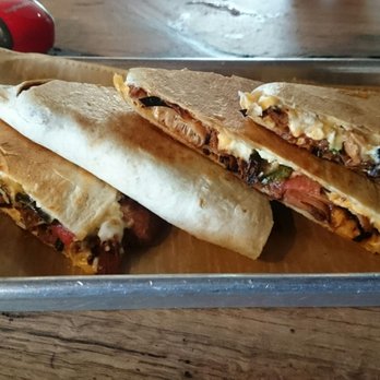 Curia On the Drag - Bbq jackfruit quesadilla - Coffee & Tea Near Me - Gainesville, Florida