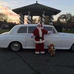 Mayfair Limousine Service - Rolls Royce 1958 Phantom 5 With Santa!