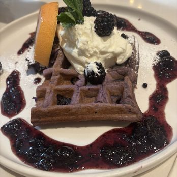 Sweet Maple - Blueberry Moffle - Breakfast & Brunch Near Me - Palo Alto, California Sweet Maple - Blueberry Moffle - Breakfast & Brunch Near Me - Palo Alto, California