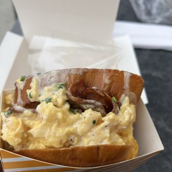 Egg Tuck - Original classic egg - Breakfast & Brunch Near Me - Los Angeles, California