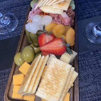 Mankas Grill - Charcuterie board - American Near Me - Fairfield, California