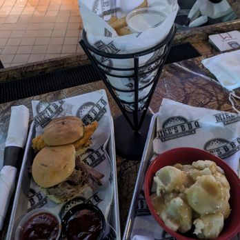 Mike's BBQ - Lunch! - Barbeque Near Me - Escondido, California