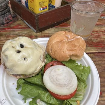 Le Tub - Famous burger - Burgers Near Me - Hollywood, Florida Le Tub - Famous burger - Burgers Near Me - Hollywood, Florida
