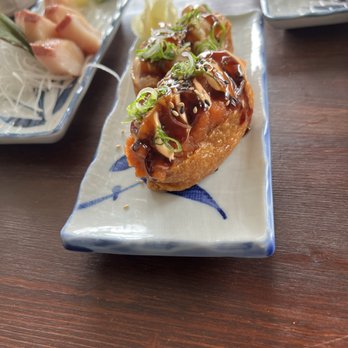 Sushi Kaunta - This was amazing - stuffed inari, stuffed fried tofu packets. We had spicy creamy scallop and spicy tuna. - Japanese Near Me - Kent, Washington Sushi Kaunta - This was amazing - stuffed inari, stuffed fried tofu packets. We had spicy creamy scallop and spicy tuna. - Japanese Near Me - Kent, Washington