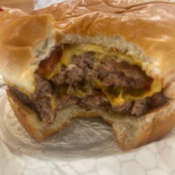 Wendy's - Burger under cooked - Burgers Near Me - Catoosa, Oklahoma