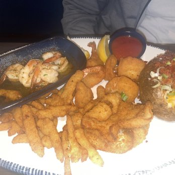 Red Lobster - Admiral's Feast - Seafood Near Me - Fairfield, California