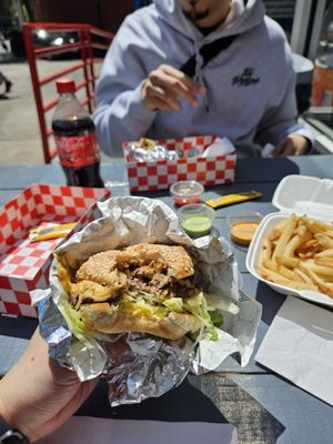 Smacking Burger by null Smacking Burger by null