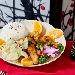 Tokyo Samurai - Another lunch special!  Firecracker chicken.  Breaded, lightly fried, then sir fried with just a little kick