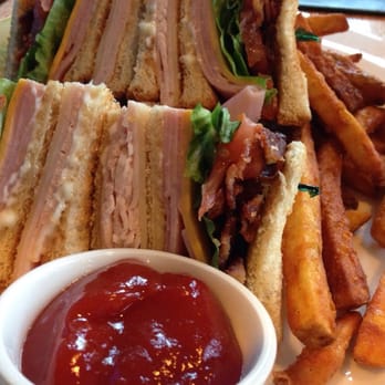 Austin Country Club - Country Club sandwich - Country Clubs Near Me - Austin, Minnesota Austin Country Club - Country Club sandwich - Country Clubs Near Me - Austin, Minnesota