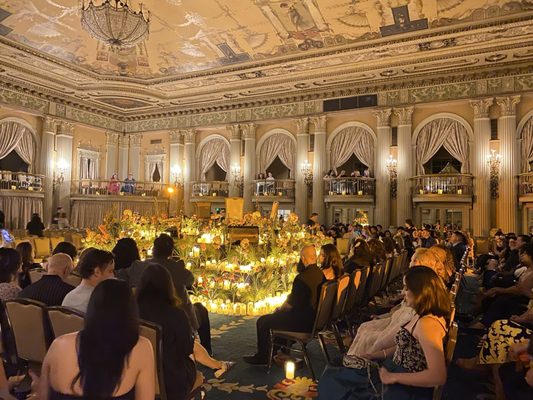 The Biltmore Los Angeles by null