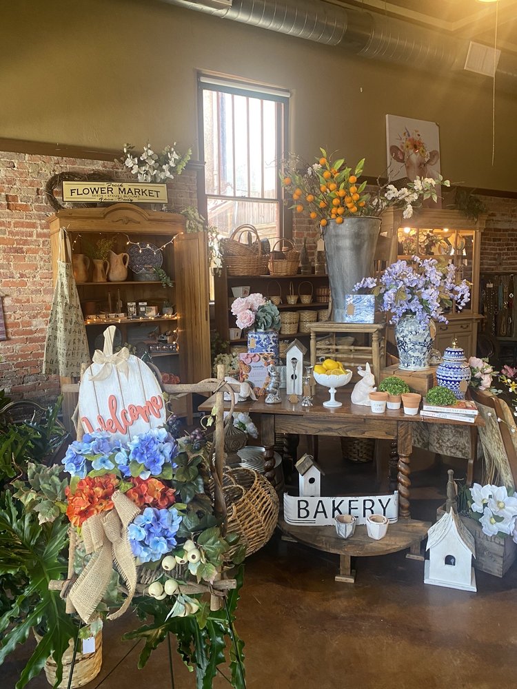 JEFFERSON FLOWER MARKET Updated June 2024 112 W Lafayette St