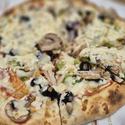 Zait & Zaatar - Lebanese Pizza