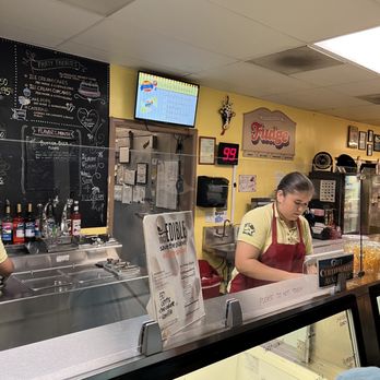 Rick's Ice Cream - counter - Ice Cream & Frozen Yogurt Near Me - Palo Alto, California