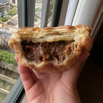 Fergbaker - venison & portobello pie - Bakeries Near Me - Queenstown, OTA