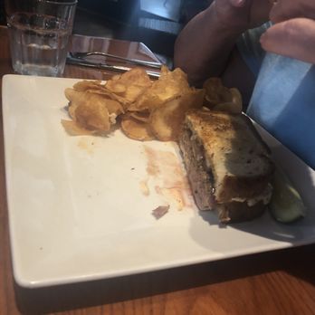 Green Turtle Inn - Patty melt mid devour with house made chips - Seafood Near Me - Islamorada, Florida Green Turtle Inn - Patty melt mid devour with house made chips - Seafood Near Me - Islamorada, Florida