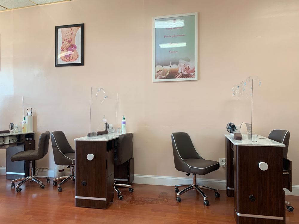 JENNIFER DAYANA NAIL SPA Updated October 2024 16 Photos & 16 Reviews 389 Main St, Center