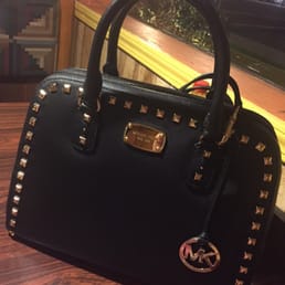 Purchased this sexy baby as a present to myself. Purchased this sexy baby as a present to myself.