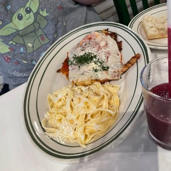 Mandola's Italian Kitchen - Chicken parm - Bakeries Near Me - Tampa, Florida Mandola's Italian Kitchen - Chicken parm - Bakeries Near Me - Tampa, Florida