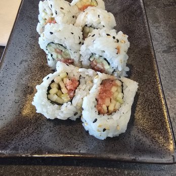 Full Moon Izakaya - "spicy tuna" where is the tuna??? - Sushi Bars Near Me - Phoenix, Arizona