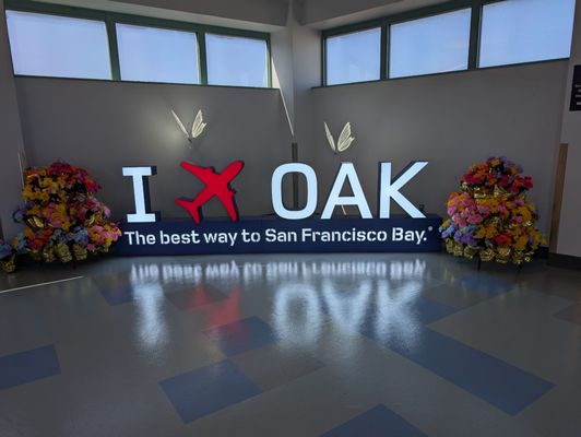 Oakland International Airport by null