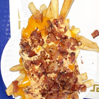 Tomlinson's Restaurant - Southwest Fries. You have to try them 10/10 all day - Burgers Near Me - Bridgeport, Connecticut
